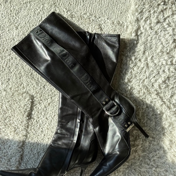 Dior boots - Picture 1 of 4